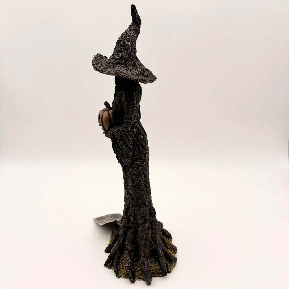 Authentique Spooky Night Faceless Witch Tree Figurine Halloween Decor NWT Spooky